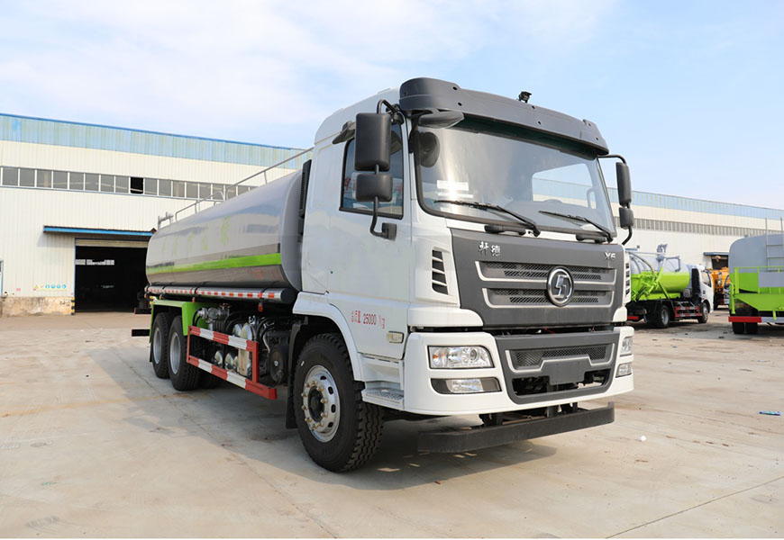 陜汽軒德X6后雙橋?yàn)⑺囌故緢D